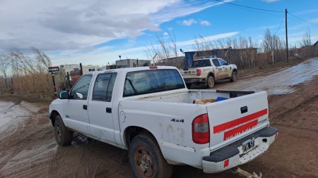 Recuperaron camioneta del Ministerio de Economía en Pico Truncado