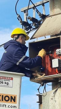 Servicios Públicos avanza en la optimización del alumbrado en Río Gallegos