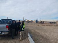 Retuvieron camiones por transporte irregular de agua en inmediaciones del yacimiento Don Nicolás