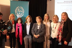 Se realizó el “Primer Encuentro de Maternidad e Infancia” en Santa Cruz