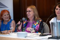 Alicia Kirchner encabezó el International Women in Mining en Canadá