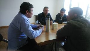 Trabajo y UATRE garantizarán a los peones el cumplimiento de la Ley 26.727