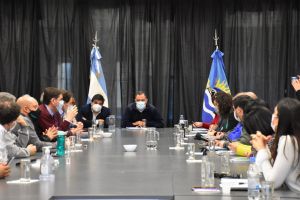 Salud participó de la reunión de gabinete en Caleta Olivia