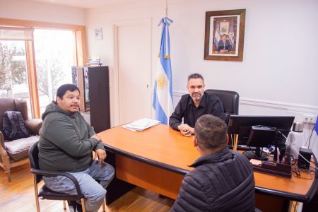 Georgion junto a Tomás  Cabral y José Quiroga