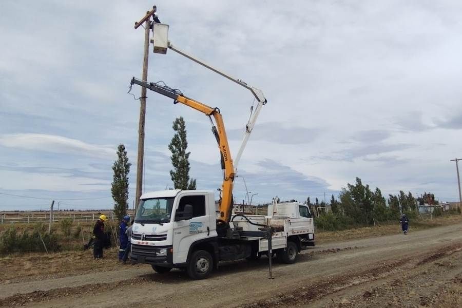 SPSE comenzó con la Extensión de Línea de Media Tensión para el Nuevo Camping Costero de Río Gallegos