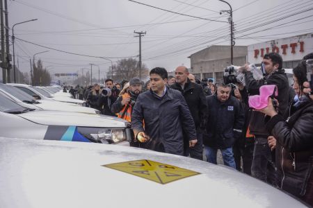 Los vehículos oficiales quedarán en parque cerrado los fines de semana
