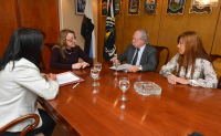 Alicia Kirchner rubricó escrituras públicas para vecinos de El Chaltén y Lago Posadas