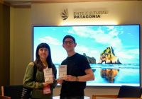 El historiador y escritor Martín Bericat y la moderación de la comunicadora santacruceña Mariana Cárcamo