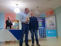 Se presentó en Gobernador Gregores el libro “Por el camino de los viales”