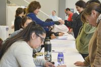 Entrega de pescado por Semana Santa: el Gobierno de Claudio Vidal acompaña a las familias en todo el territorio