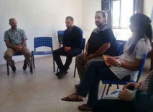 Autoridades educativas dialogaron padres y docentes de El Chaltén