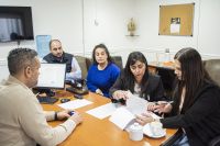 Desarrollo Social firmó convenio del Programa PAINA con la Comisión de Fomento de Tres Lagos