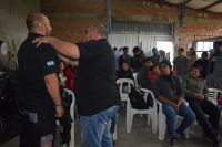 Acceso a trámites registrales y capacitaciones en los barrios