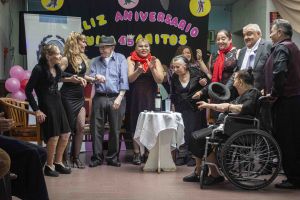 La Residencia “Zumalacarregui” celebró 45 años junto a los adultos mayores santacruceños