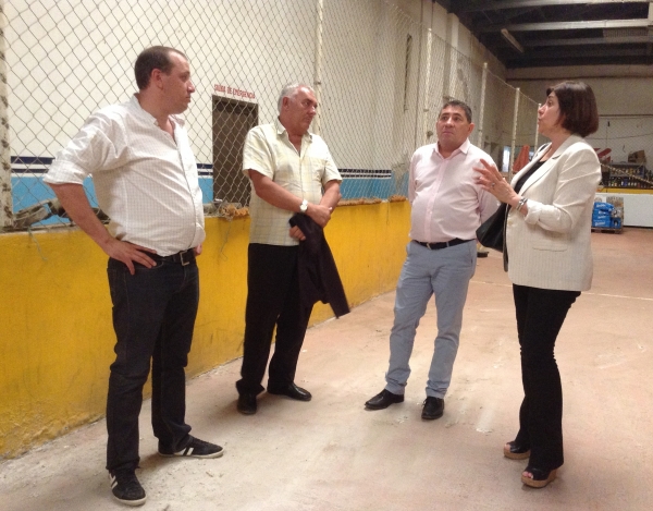 Borselli visitó localidades de Santa Cruz para gestionar proyectos y recorrer escuelas