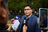 El gobernador Vidal defendió su estrategia para reactivar el sector productivo santacruceño.