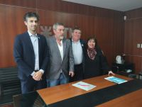 Educación celebró la firma de Convenio de Cooperación con la Facultad Regional Santa Cruz-UTN