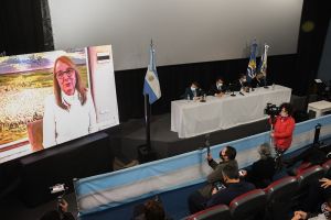 Alicia: “Sigamos trabajando para un Puerto Deseado mejor”
