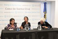 La Casa de Santa Cruz presentó la muestra fotográfica “La memoria que resuena en el silencio”