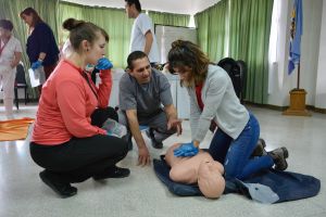 Docentes participaron en curso de RCP y Primeros Auxilios