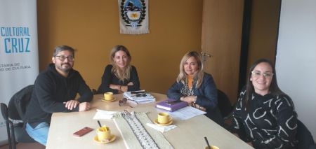 Cultura y la Comisión de Fomento de Lago Posadas avanzan en acciones conjuntas