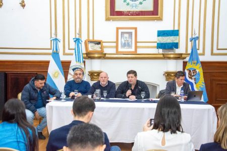 El Gobierno convocó a un encuentro provincial de concejales