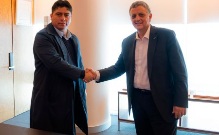 Vidal se reunió con el presidente de YPF Horacio Marín