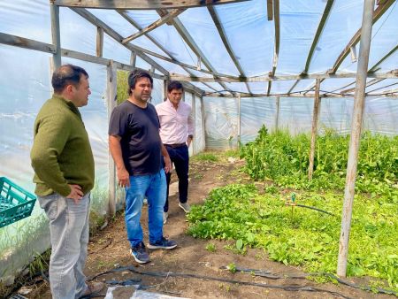 Hugo garay visitó emprendimiento de Lucio Gomez en Río Gallegos.