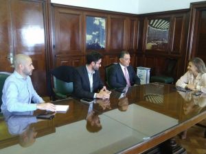 El Gobierno realiza gestiones para concretar obras de infraestructura eléctrica en Santa Cruz