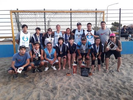 Santa Cruz definió a sus representantes en fútbol para los Juegos Nacionales de Playa 2019