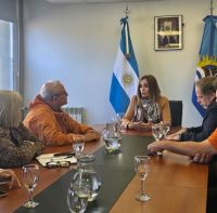 Ricci mantuvo una reunión con representantes del sector comercial de Santa Cruz