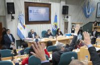 La provincia cuenta con ley que garantiza el 90% de mano de obra santacruceña