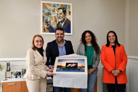 Alicia se reunió con el intendente de Ushuaia y dialogó con mujeres de la ciudad