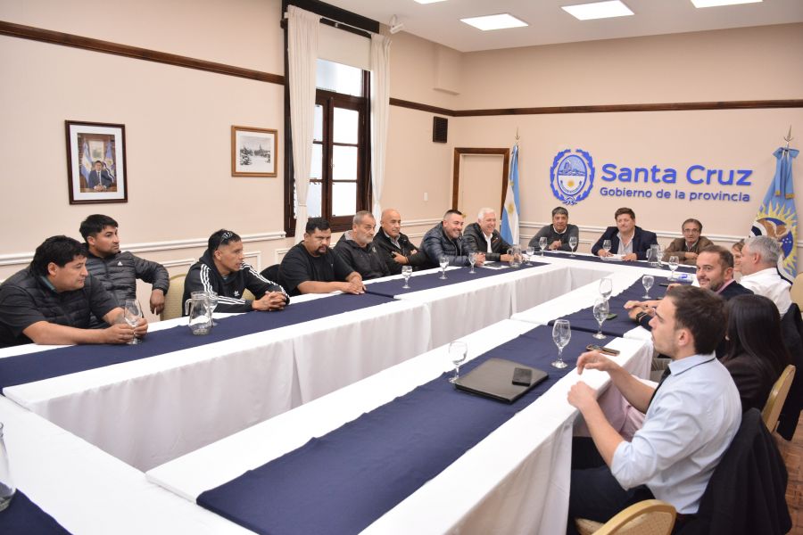 Luxen valor&oacute; que las operadoras no despedir&aacute;n trabajadores y que se reactivar&aacute; la actividad petrolera