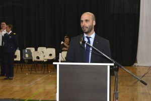 “El primer y último principio rector que debe guiar su actuación es el bienestar de Santa Cruz”