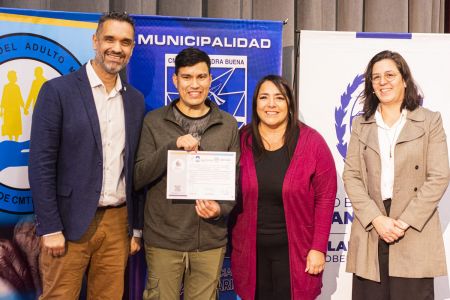 se realizó entrega de certificaciones a formación de cuidadores domiciliarios y hospitalarios de adultos mayores
