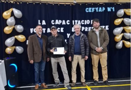 Distrigas SA acompañó la entrega de certificados a nuevos instaladores de gas en Río Gallegos