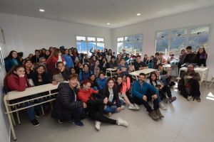 Celebran el nuevo edificio del Colegio 28 con una muestra educativa