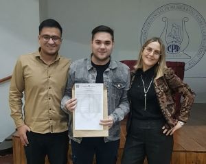 El Consejo Provincial de Educación entregó el primer título digital a un profesor de Música