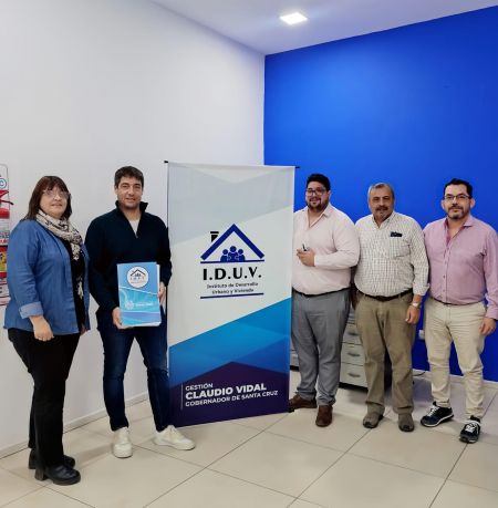 Claudio Vidal avanza con el municipio de Puerto Deseado en una obra estratégica destinada al deporte, la recreación y la inclusión social