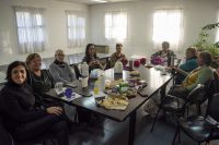 Desarrollo Social mantuvo un encuentro con tejedoras del CIC Belén