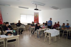 Primer curso en Habilitación Comercial e Industrial a policías de la provincia
