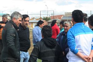 Se inició la obra de la cancha de césped sintético Nora Vera