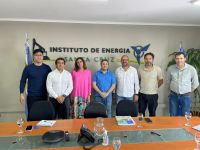 Santa Cruz concretó la adjudicación de 71 nuevas instalaciones solares