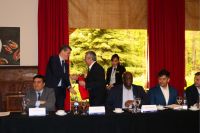 Santa Cruz fortalece vínculos con la Bolsa de Toronto para impulsar inversiones energéticas y mineras