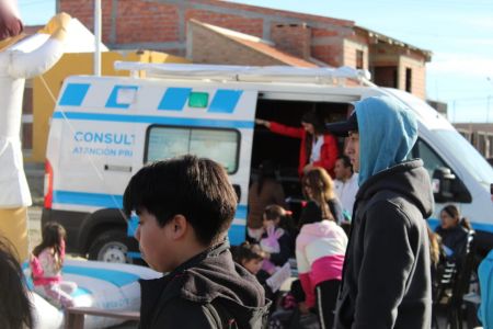 Más de un centenar de personas se atendieron en el tráiler y consultorio móvil en Caleta Olivia