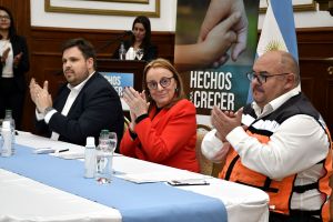 Alicia participó de la presentación del “Manual Provincial de Protección Civil Familiar”