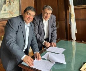 Santa Cruz y la Facultad de Medicina de la UBA firmaron convenio para la formación académica de los profesionales