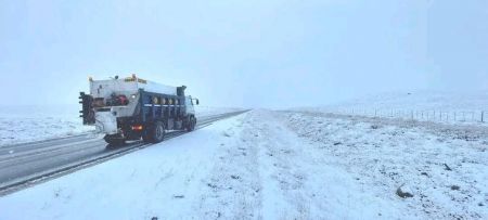 Vialidad Provincial realizó tareas de despeje de nieve en diferentes rutas