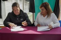 Educación firmó convenio para el mantenimiento de escuelas  en El Chaltén